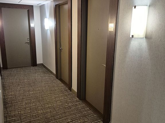 3rd image of 761 Bay St Unit 2514