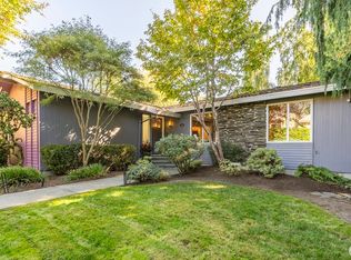 1514 9th Ave N, Edmonds, WA 98020