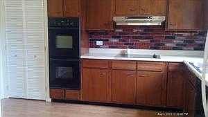 5th image of 2625 N Evergreen Ave