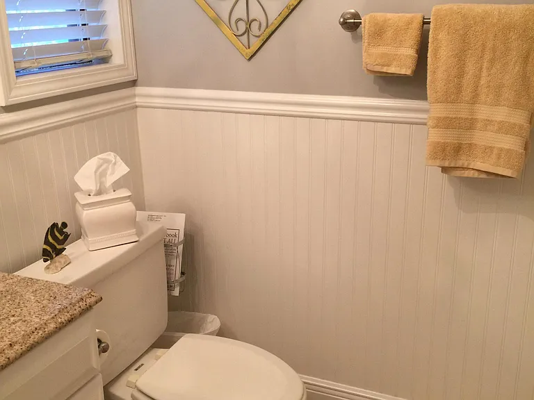 111 Berry Ave — Photo 7