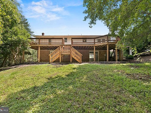 5th image of 38030 Indian Creek Dr