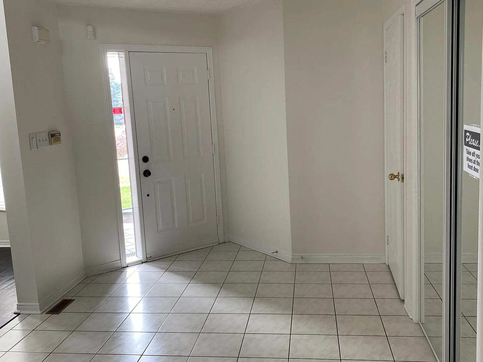 4 bed, $4,700 — Photo 4