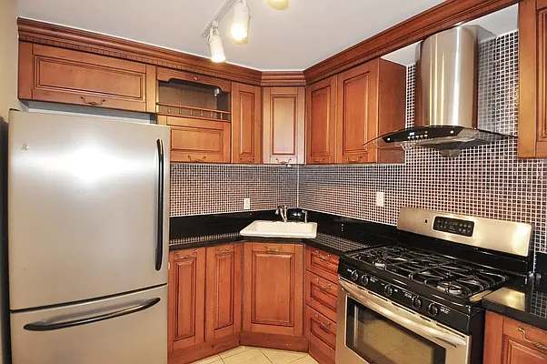 Rented by Modern Spaces | media 5