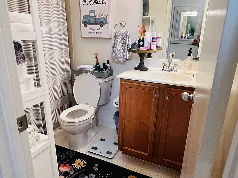 11655 Chesterfield Ct #L — Photo 13