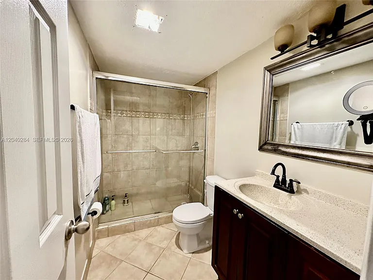 1100 SE 4th Ave #32 — Photo 6
