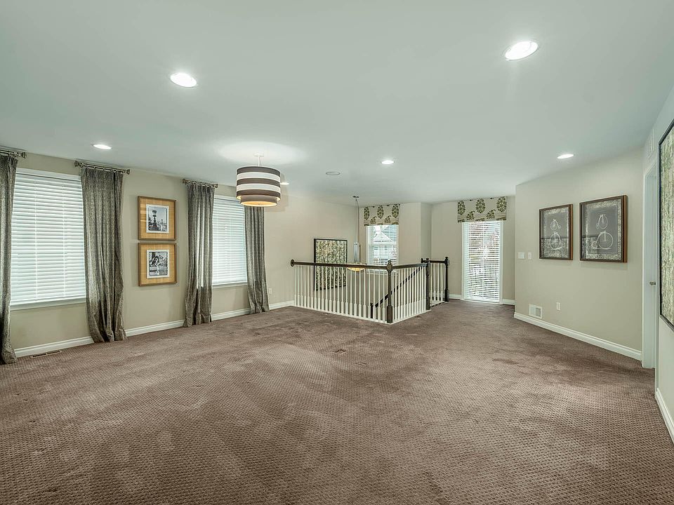 49474 Hartwick Dr, photo 21