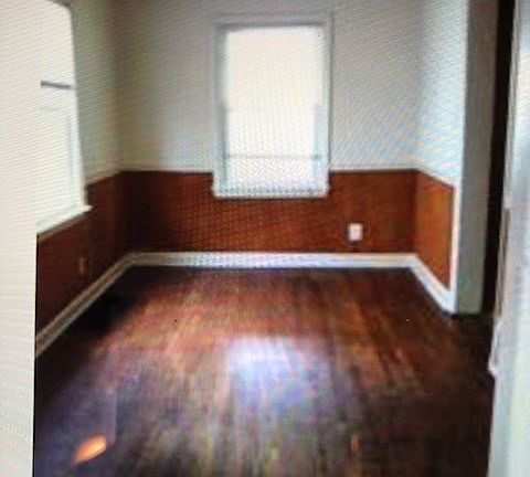 5th image of 1218 S Roosevelt Dr