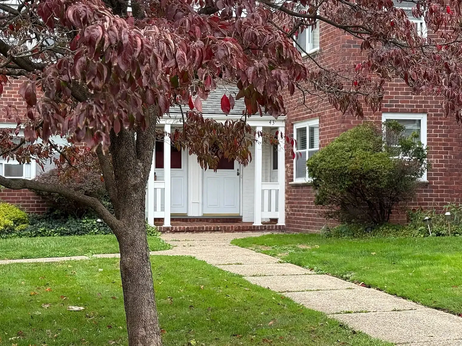 2 bed, 771 sqft, $2,350 — Photo 2