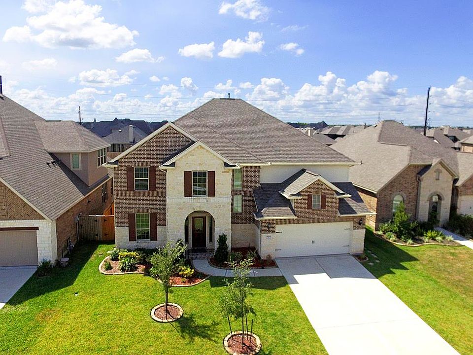 1st image of 21115 Brunson Falls Dr