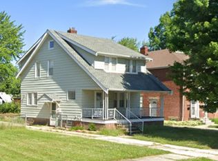 860 E 236th St, Euclid, OH 44123