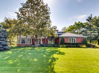 26730 N Longmeadow Cir, Mundelein, IL 60060