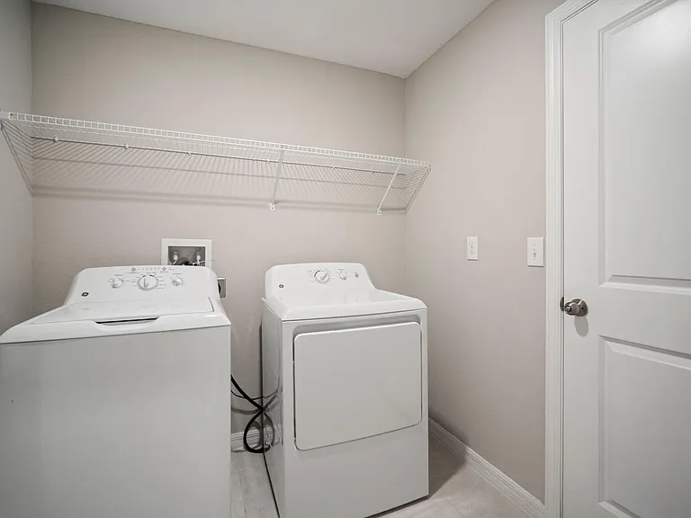 5442 Blue Azure Dr — Photo 27