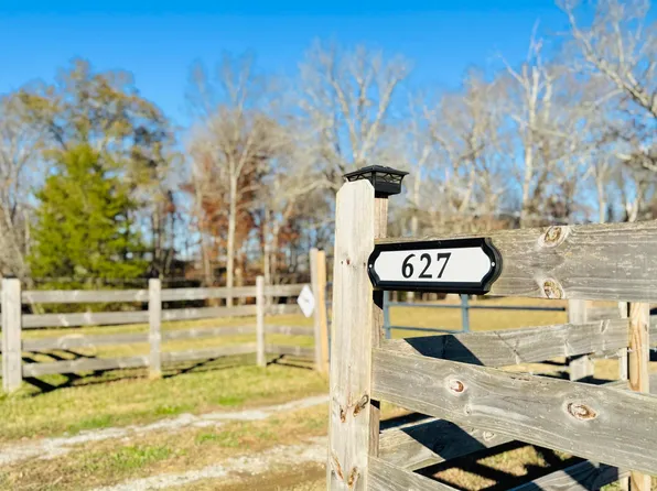 627 Neel School Rd, Danville, AL 35619