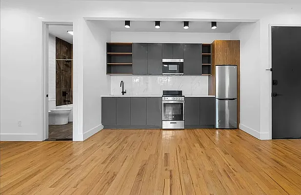 Rented by Owner | media 36