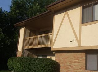 2217 Hedgerow Rd #2217E, Columbus, OH 43220