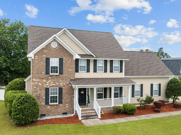 1932 Purple Drive, Fayetteville, NC 28314
