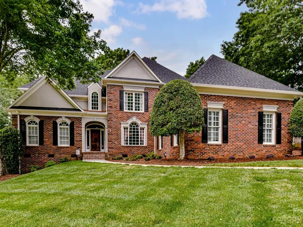 5516 Pepperdine Dr, Charlotte, NC 28226