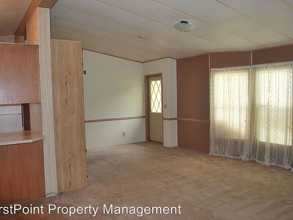 5th image of 15011 71st Ave E