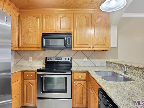 3rd image of 13080 Burgess Ave APT 15