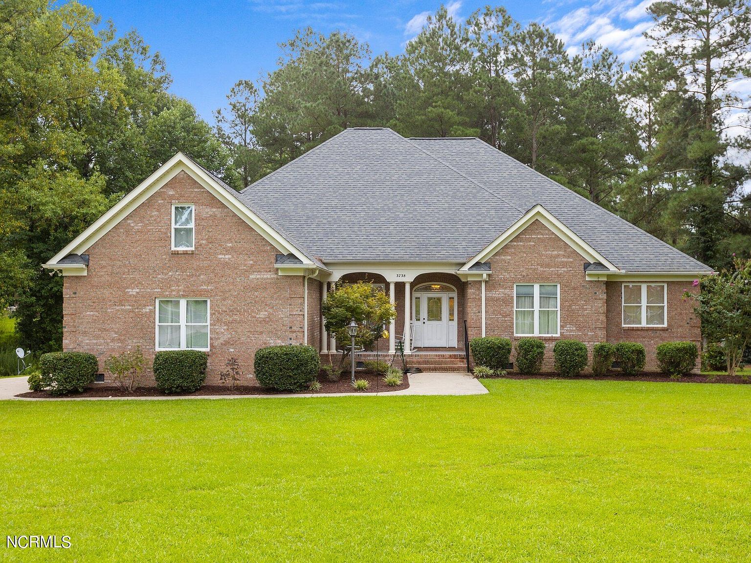 3738 Antebellum Lane, Grimesland, NC 27837 Zillow