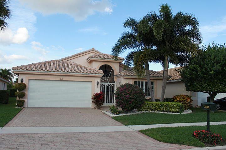 1st image of 7242 Haviland Cir