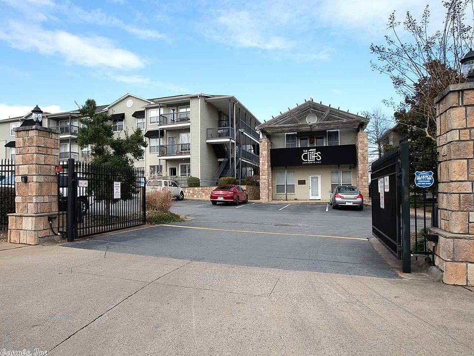 1st image of 816 North St APT 32
