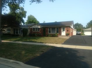 609 S Dryden Pl, Arlington Heights, IL