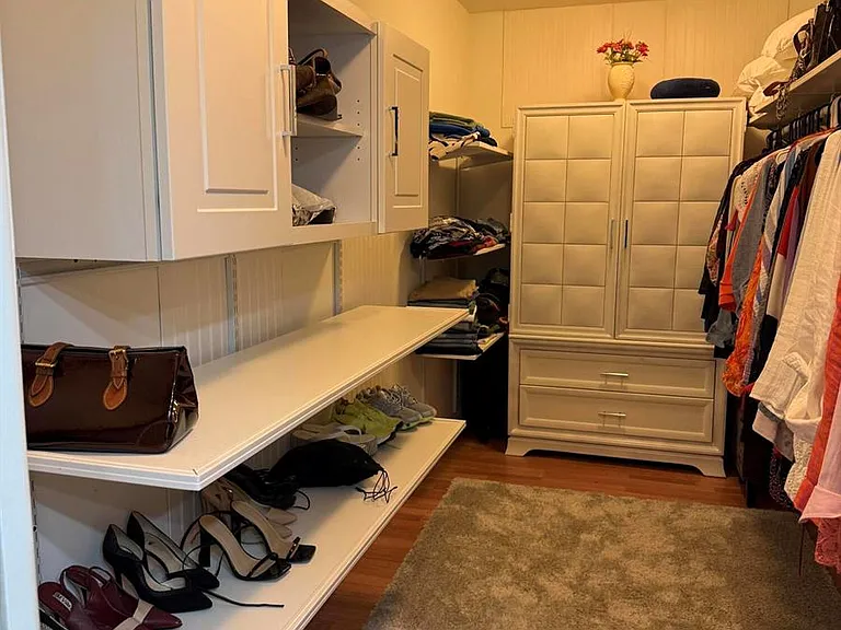 7194 Promenade Dr #102 — Photo 32