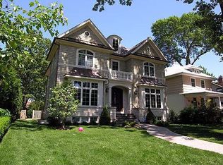 826 Park Ave, Wilmette, IL
