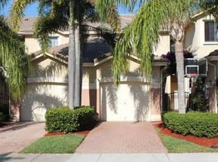 3949 Orange Tree Ln, Weston, FL 33332
