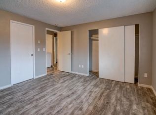 733 4th Ave NE, Pacific, WA 98047