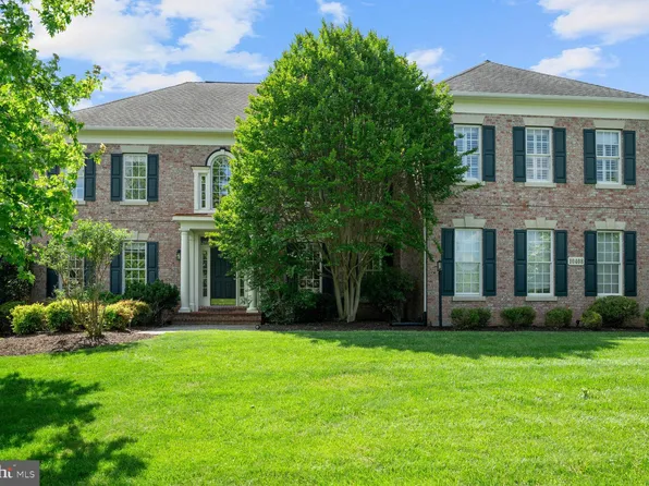 10408 Grey Fox Rd, Potomac, MD 20854