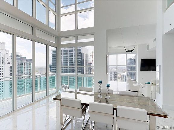 2nd image of 951 Brickell Ave APT 4311