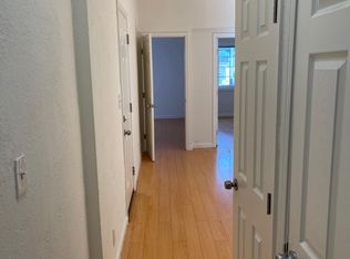 1717 12th St, Oakland, CA 94607