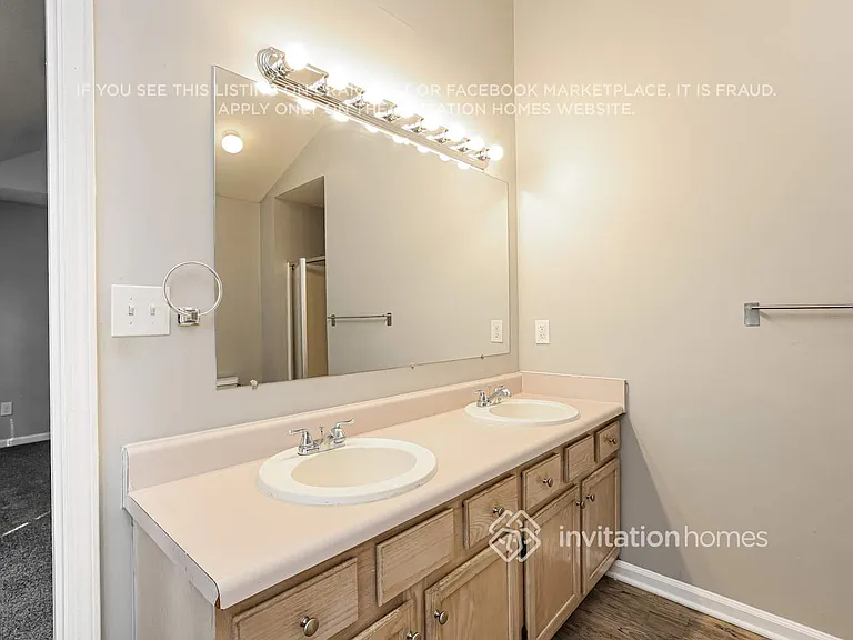 4235 Winding Trail Ln — Photo 15