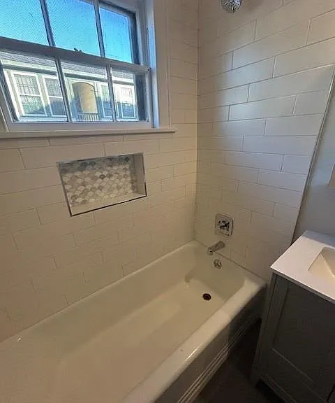 2424 Avenue 0 1/2 St #2 — Photo 11