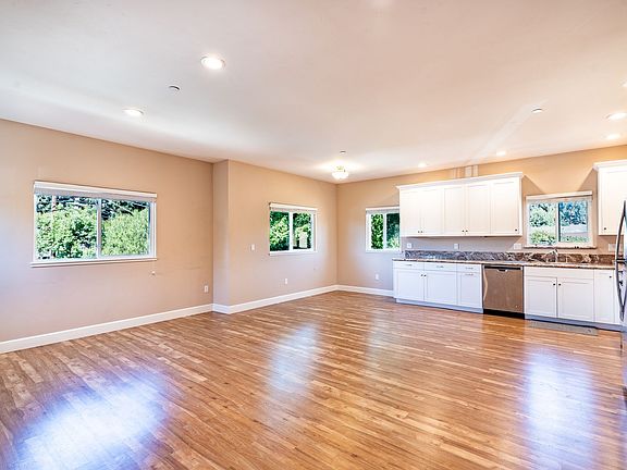 5th image of 16860 Barnell Ave