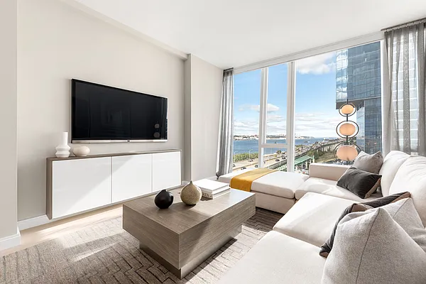 Rented by GID Development Group | media 2