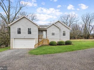 1564 Colony Rd, Pasadena, MD 21122