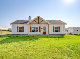 1325 Davis Ct, Rio Vista, TX 76093