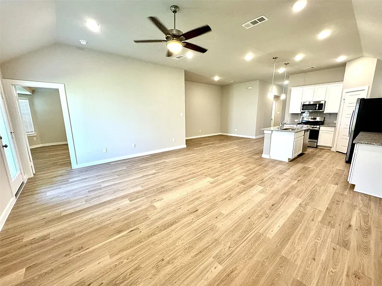 8615 Jetty Glen Dr — Photo 15