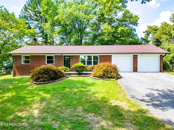 6621 Lambent Ln, Knoxville, TN 37918