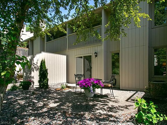 3rd image of 1785 Archer Ct