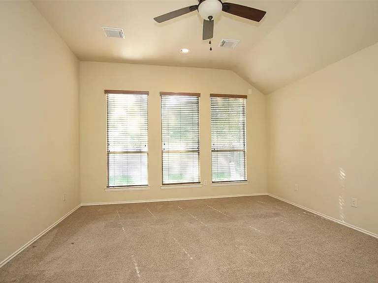 23118 Century Plant Dr — Photo 17
