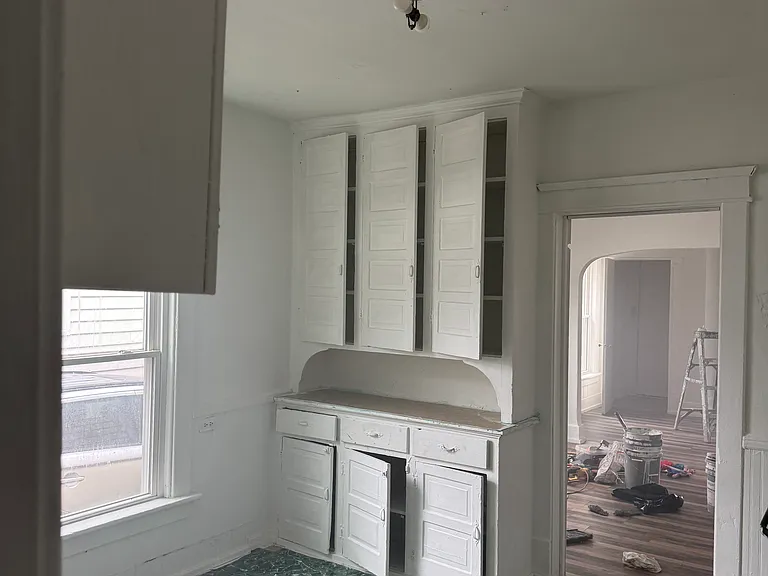 905 E 24th St — Photo 10