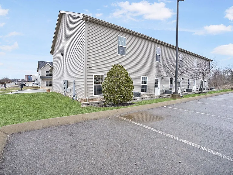 955 Professional Park Dr #102 — Photo 23