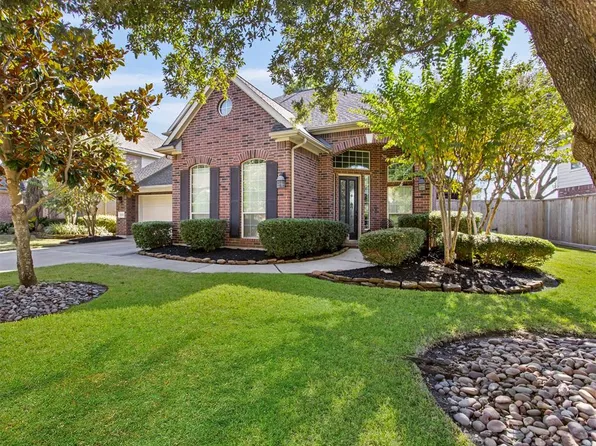 9515 Bayou Lake Ln, Houston, TX 77040