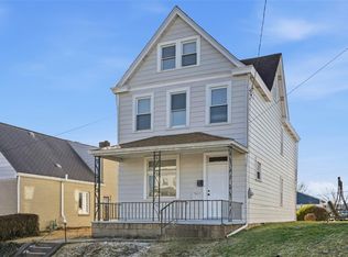 115 Locust St, Carnegie, PA 15106