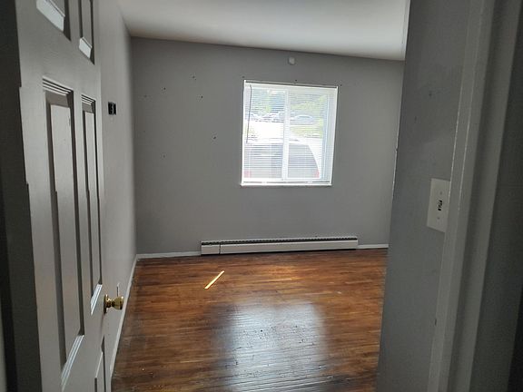 2nd image of 10067 Toelle Ln APT E