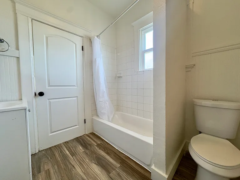 3115 Martin Luther King Jr Way — Photo 40